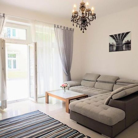 City Villa Schoenbrunn Apartments - Contactless 24H Check-In Wina Bagian luar foto