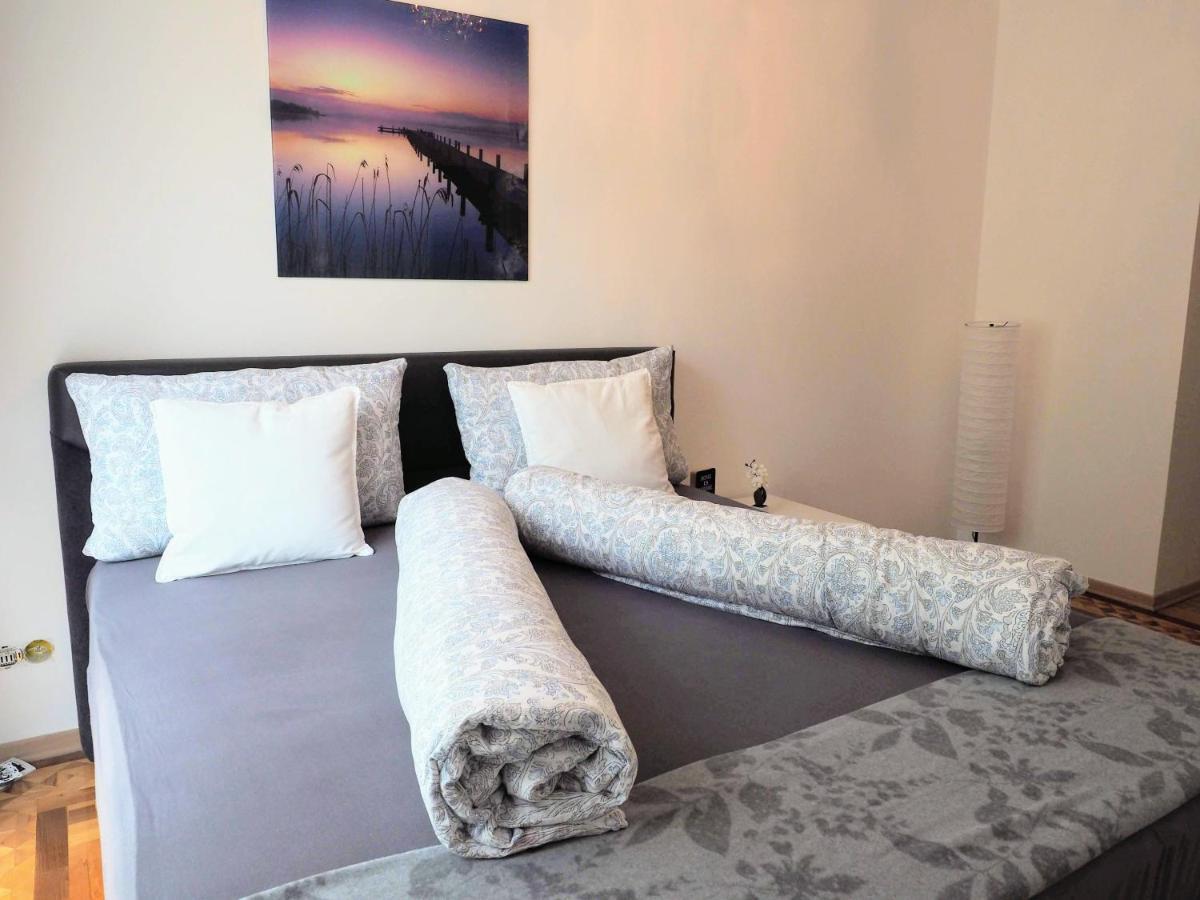 City Villa Schoenbrunn Apartments - Contactless 24H Check-In Wina Bagian luar foto