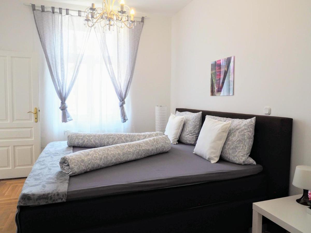 City Villa Schoenbrunn Apartments - Contactless 24H Check-In Wina Bagian luar foto